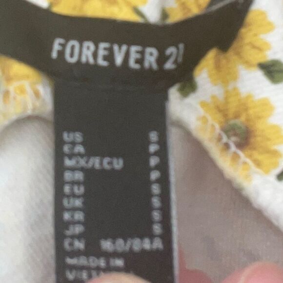 NWOT Womens forever 21 floral mini dress with belt size small - Picture 7 of 8